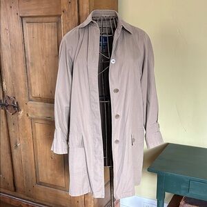 VINTAGE London Fog Trench Coat Size 10 REG Removable Liner YKK Zipper Classic